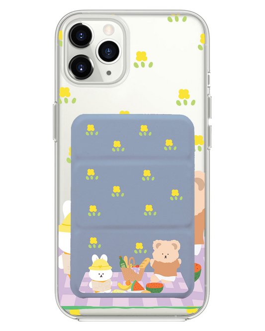 iPhone Magnetic Trifold Wallet Case - Picnic Lilac