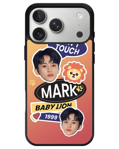 iPhone Avant-Gloss Grip Case - Face Grid Baby Lion