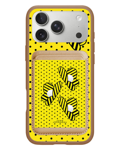 iPhone Magnetic Wallet Case - Honey