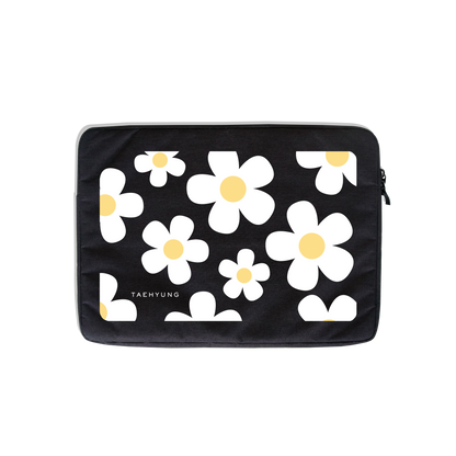 Universal Laptop Pouch - Daisy 1.0