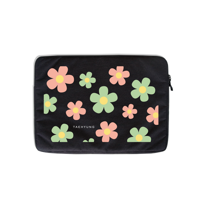 Universal Laptop Pouch - Daisy Spring