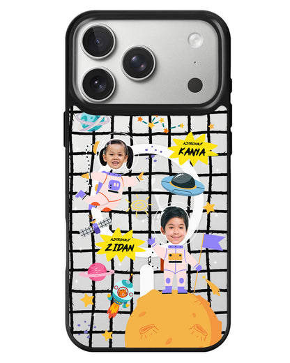 iPhone Rearguard MagSwap - Face Grid Dream Astronaut
