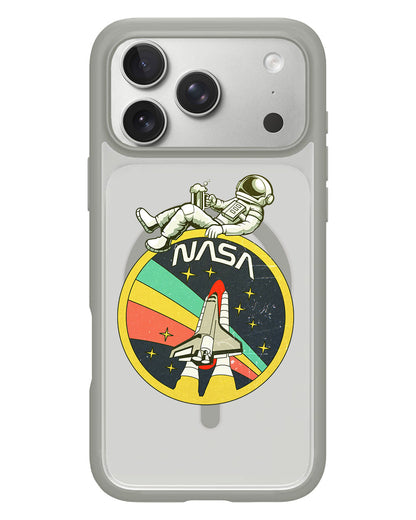 iPhone Rearguard Hybrid - Nasa