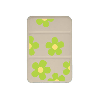 iPhone Magnetic Trifold Wallet Case - Daisy Bloom