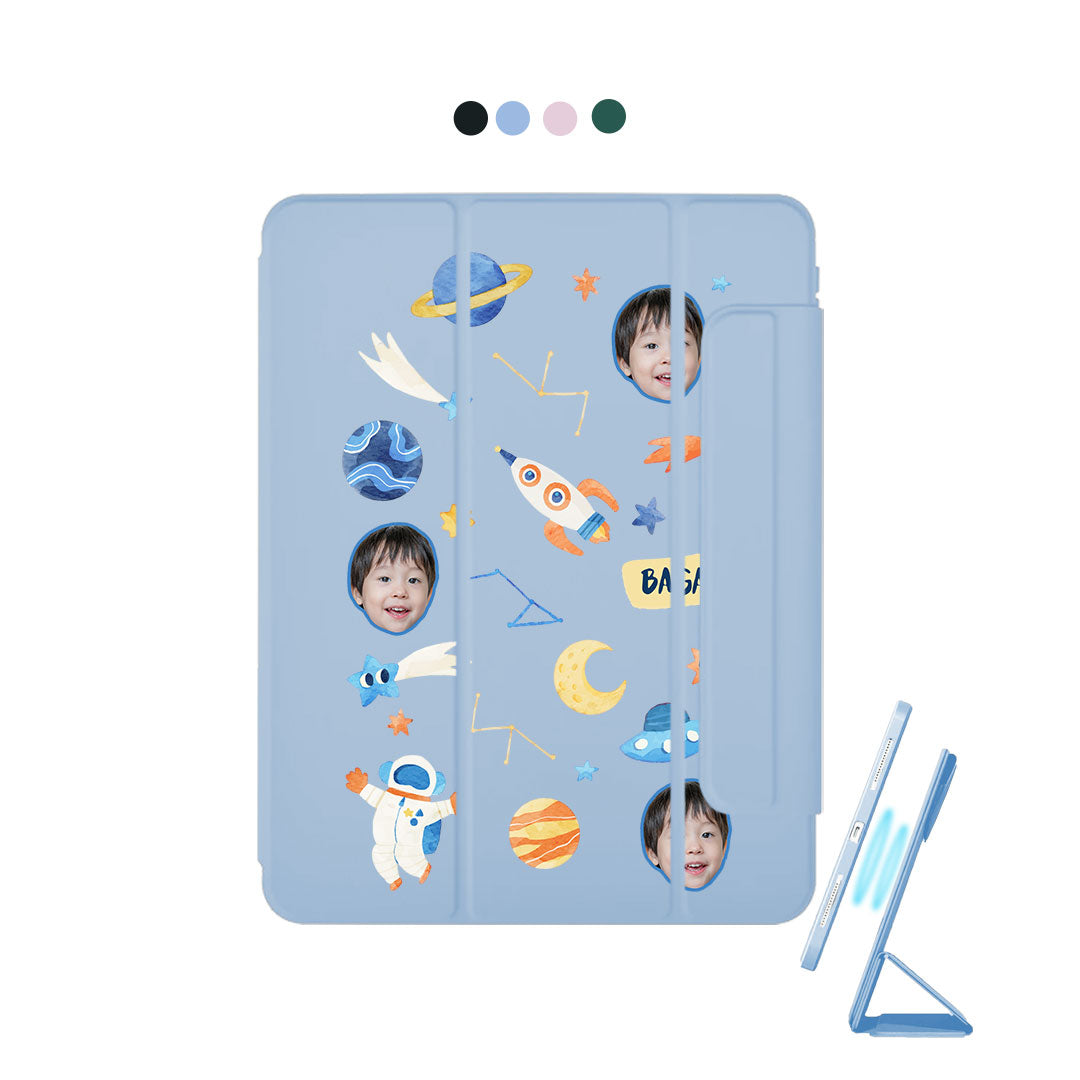 iPad Detachable Flip Cover - Face Grid Astronaut