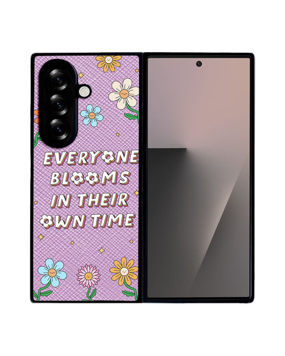 Android Flip / Fold Leather Grip - Blooms