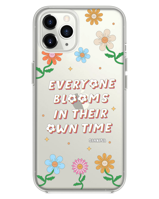 iPhone Rearguard Hybrid - Blooms