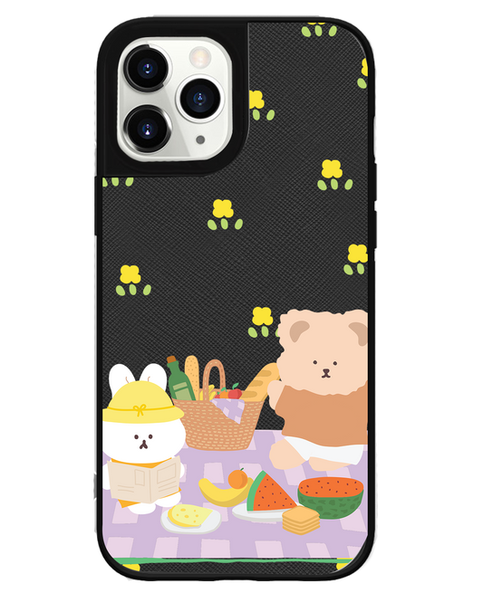 iPhone Leather Grip Case - Picnic Bear Lilac