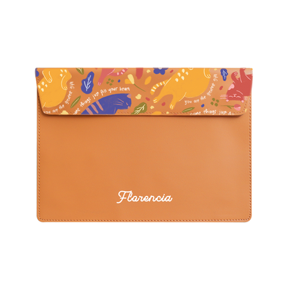 Vegan Leather Sleeve - Pet Lovers